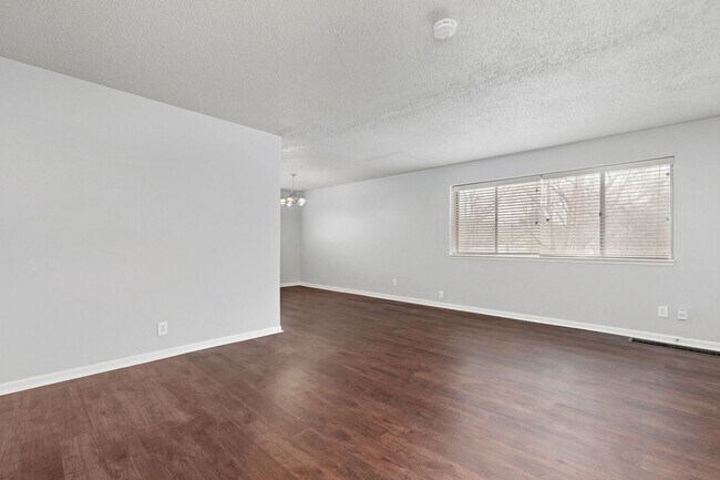 Floorplan - PLAZA SQUARE