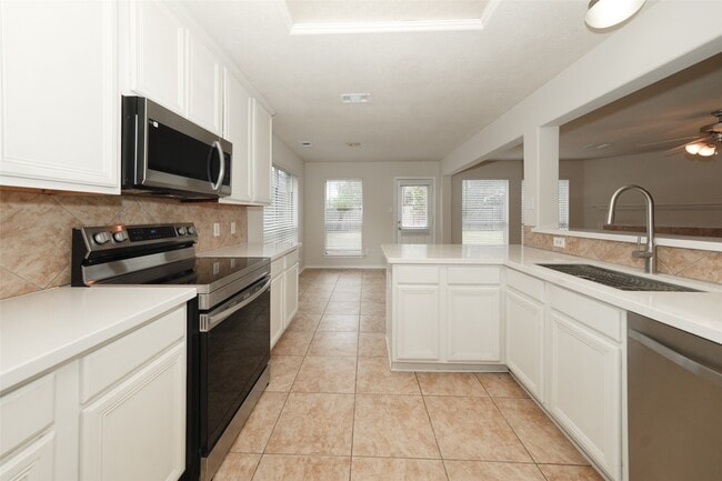 Building Photo - 5119 Moss Garden Ln