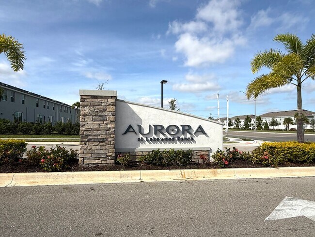 Building Photo - 3-Bed/ 2.5- Bath Modern Townhouse in Lakewood Ranch Premier Community