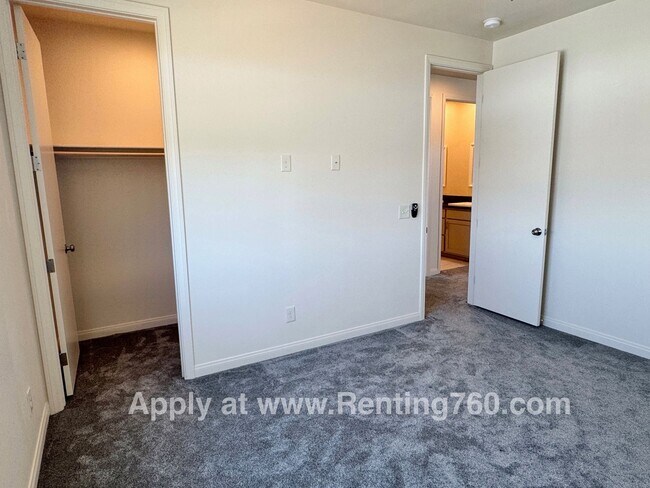 Building Photo - Incredible 4 Bed 3 Bath Home In Sage Estates!!!