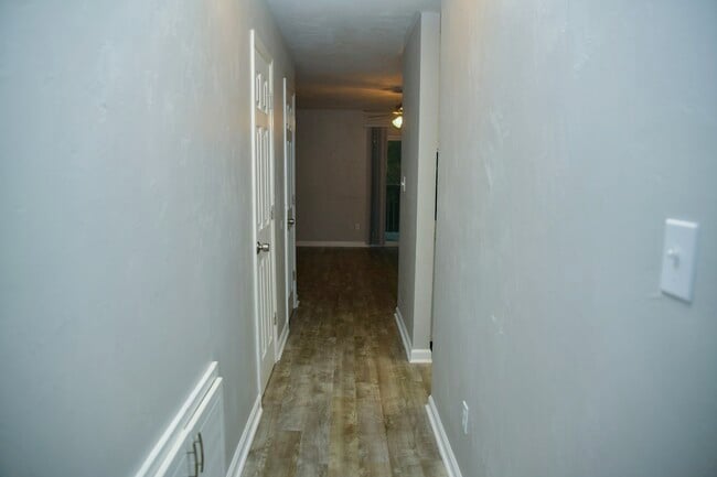 Building Photo - 4889 Old Bainbridge Rd