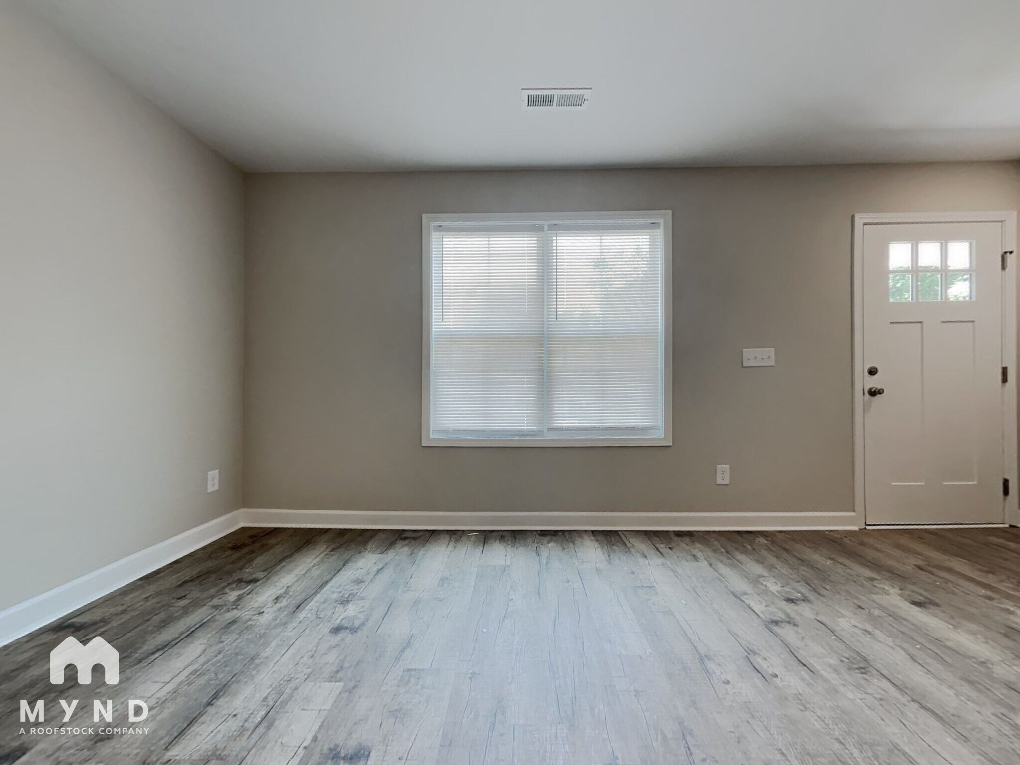 Building Photo - 153 McKinnon Ave NE