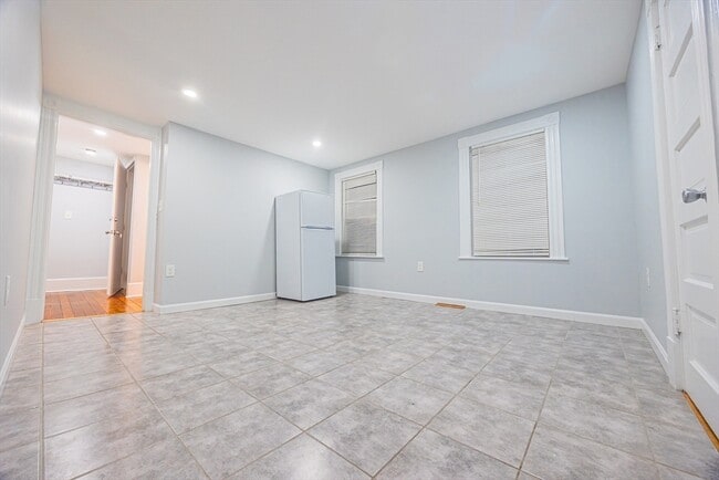 Building Photo - 49 Essex St