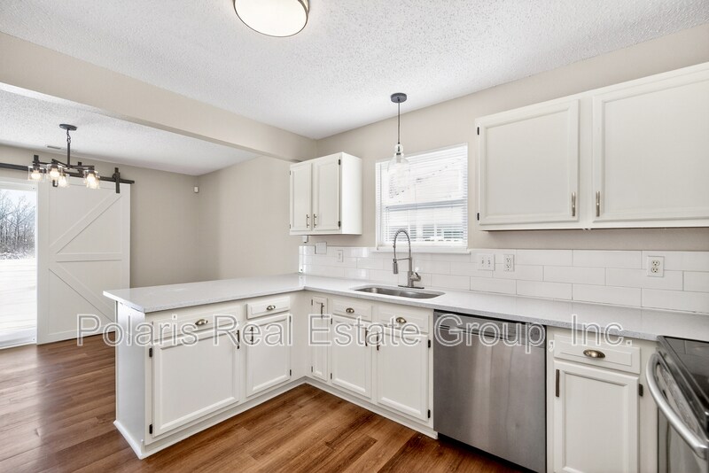 Building Photo - 15280 Follow Dr