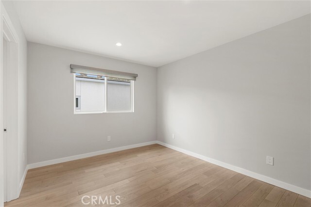 Building Photo - 385 Orlena Ave