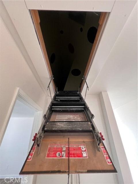 Building Photo - 9244 Ramona St