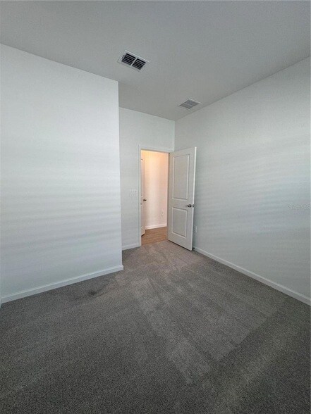 Building Photo - 6626 SW 89th Ln