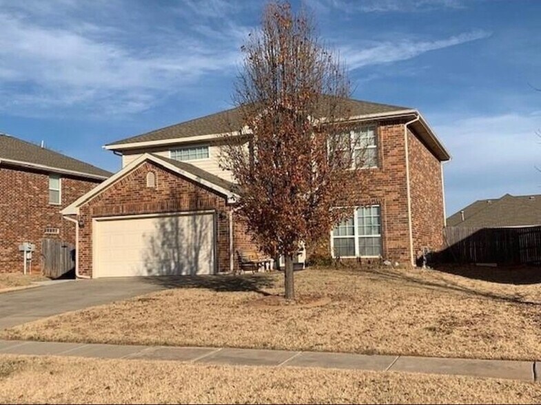 Building Photo - 611 W Shadow Ridge Way