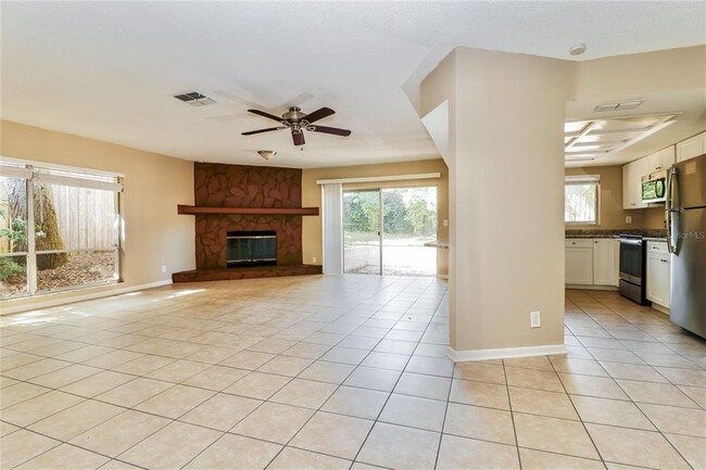 Building Photo - 37 Harbor Oaks Cir