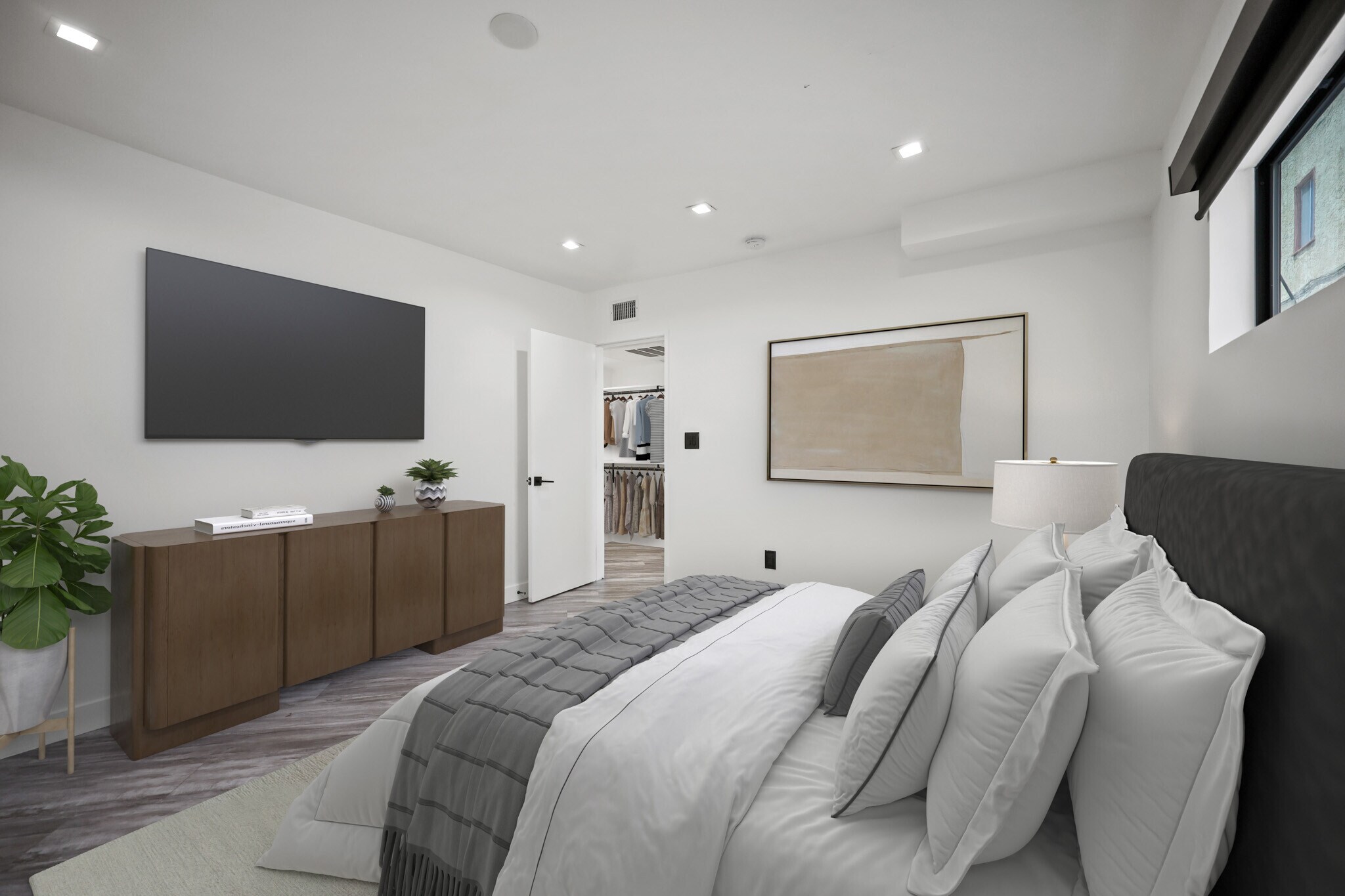 Building Photo - 230 S Carondelet St