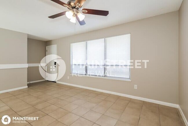 Building Photo - 3150 Ricky Dr, Jacksonville, FL 32223