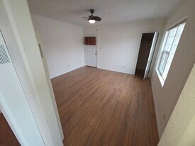 Building Photo - 627 2nd Ave