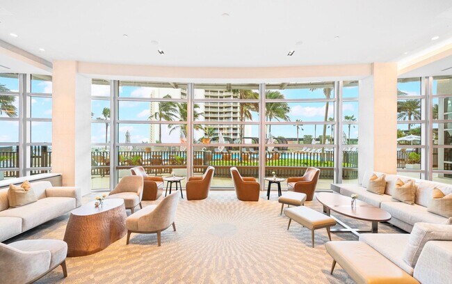 Building Photo - 3100 N Ocean Dr
