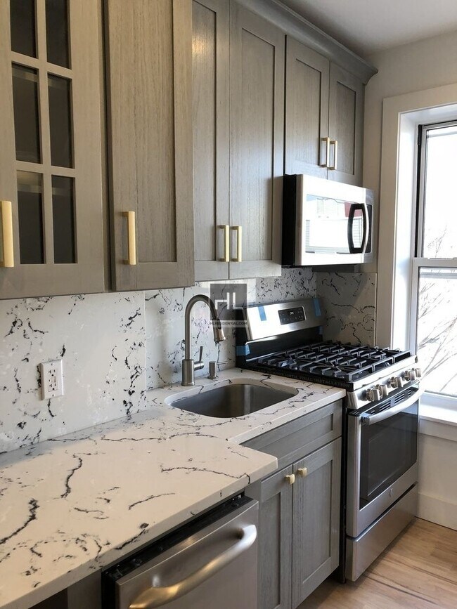 BEDFORD AVENUE 169 Bedford Ave Brooklyn NY 11211 Apartment Finder