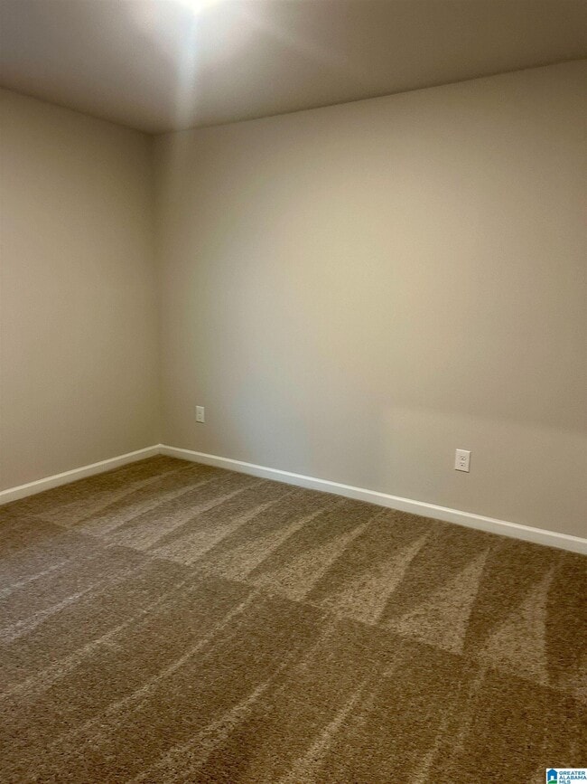 Building Photo - 1015 Brookhaven Ln