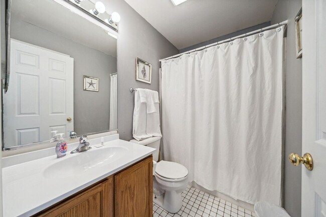 Building Photo - 4609 Metcalf Ct