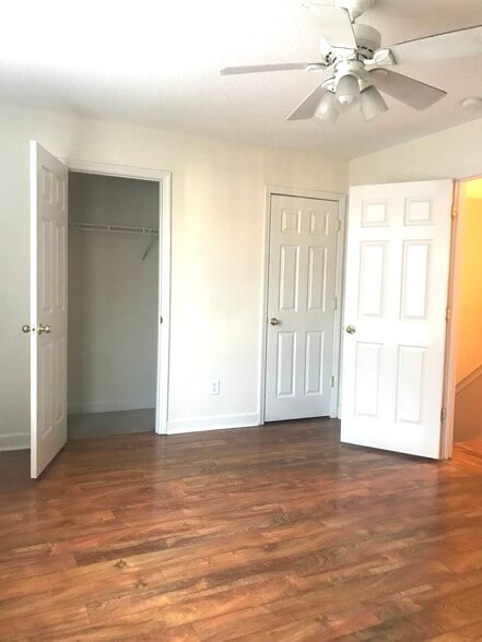 3rd bedroom - 2702 Lantern Walk SE