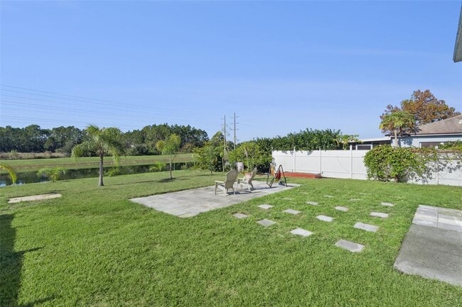 Building Photo - 3821 Stonefield Dr