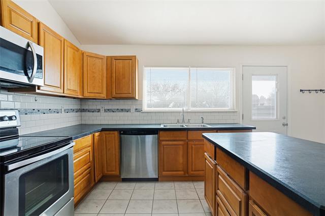 Building Photo - 4201 Keys Dr