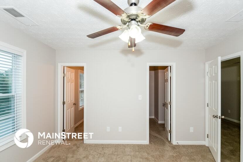 Building Photo - 6122 Ruth St SW