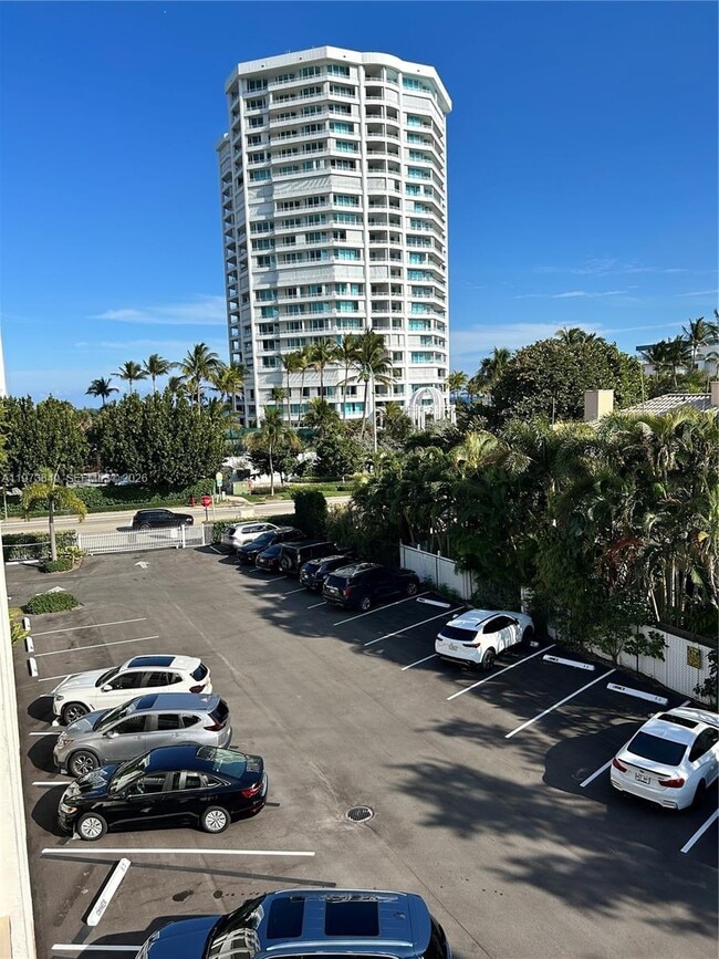 Building Photo - 1541 S Ocean Blvd