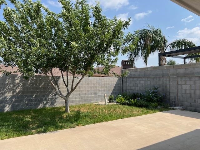 Building Photo - 3918 Ivana Ct