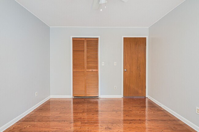 Building Photo - Spacious 2 Bedroom 2 Bath Home in Georgetowne