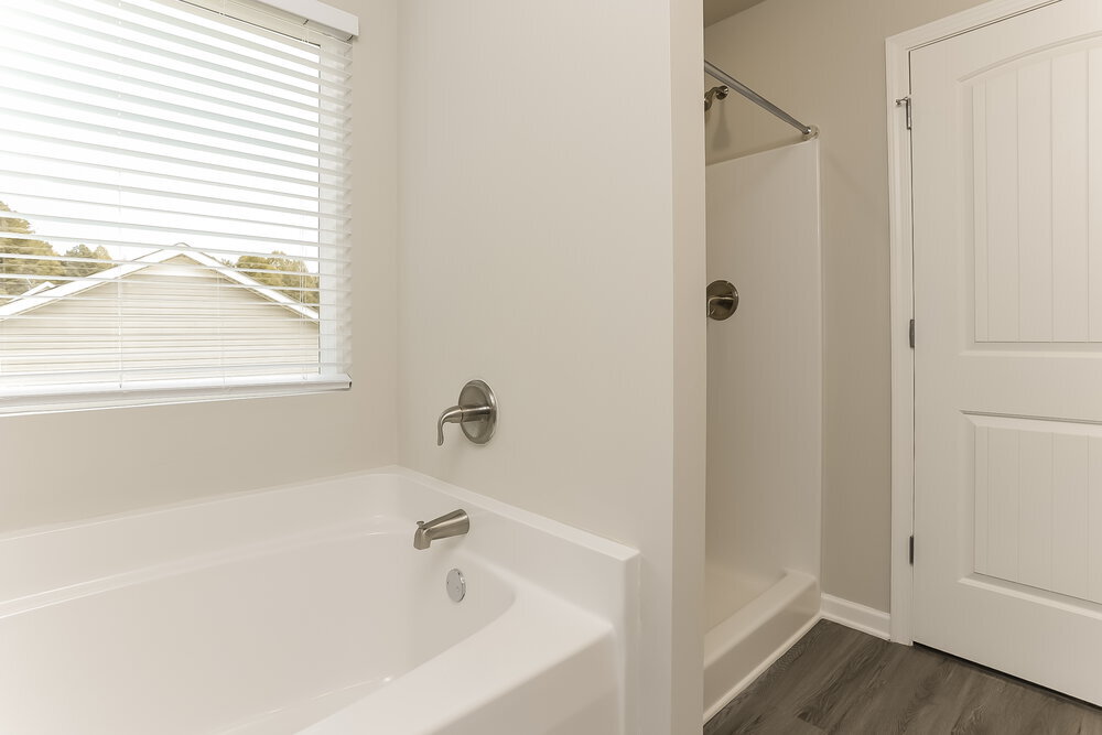Building Photo - 118 Mineral Springs Ln