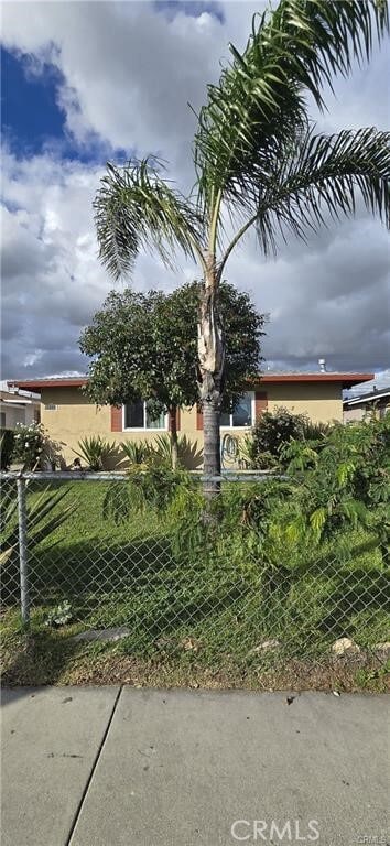 Building Photo - 1095 E Nocta St