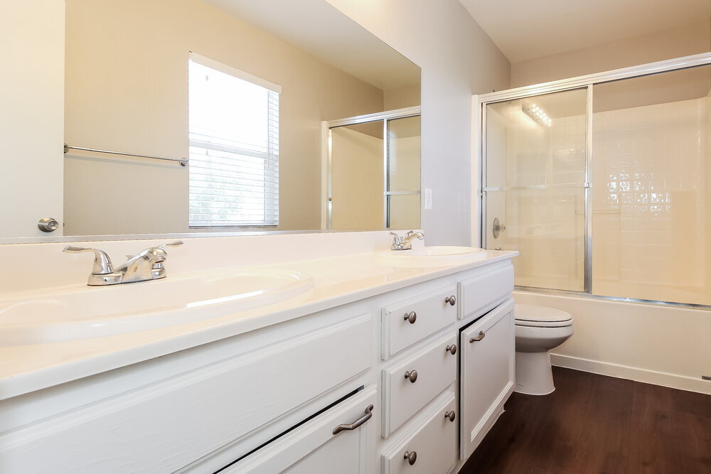 Building Photo - 8832 W Pine Pitch Dr