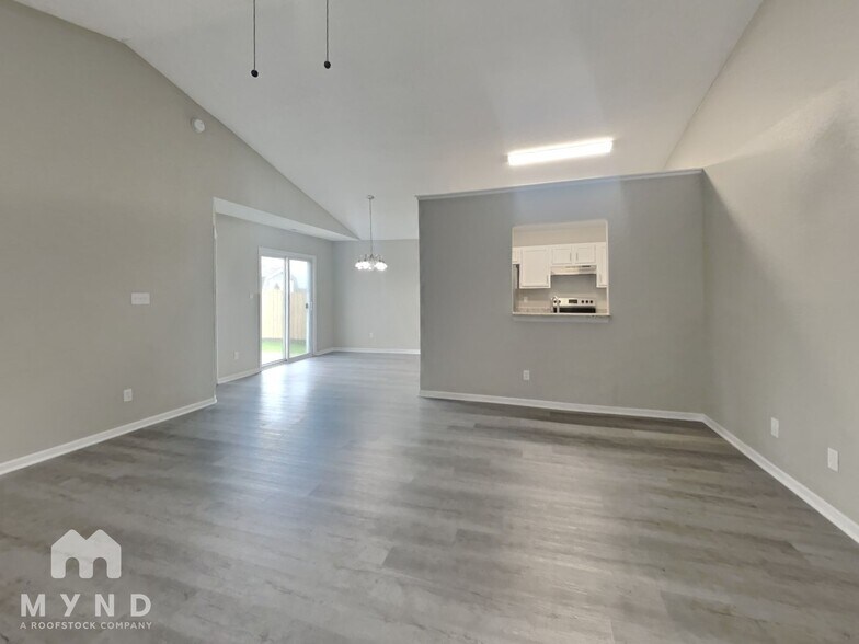 Building Photo - 5126 Sandy Forge Dr
