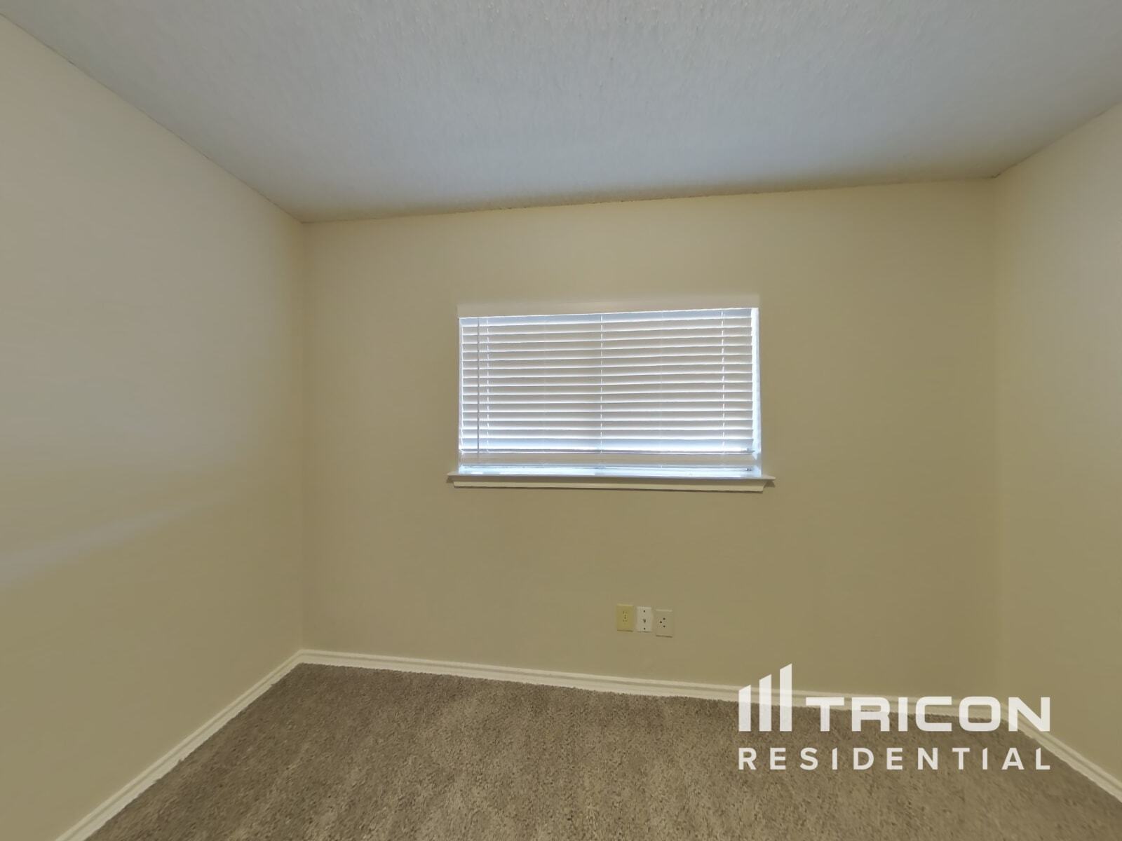 Building Photo - 8230 Longhorn Ridge Dr