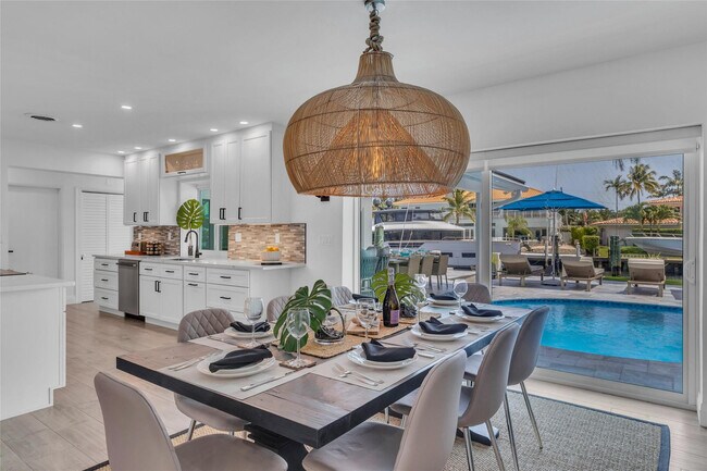 Building Photo - 3108 NE 42nd Ct