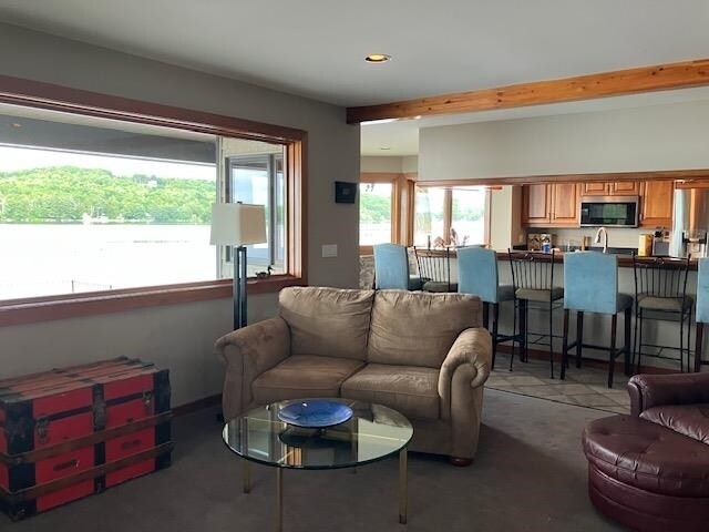 Building Photo - 20 Bonardi Dr