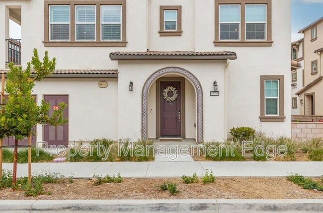 Building Photo - 40709 Melrose Dr