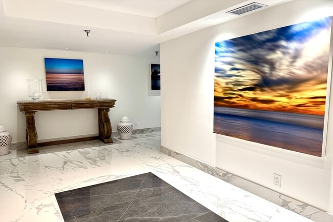 Building Photo - 2580 S Ocean Blvd