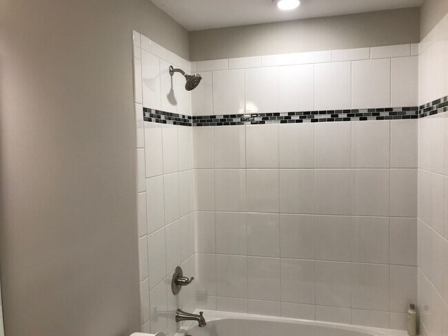 Building Photo - Former Model Townhome for Rent
