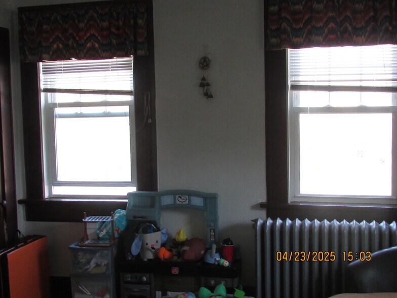 Primary Photo - 15 Hummingbird Way