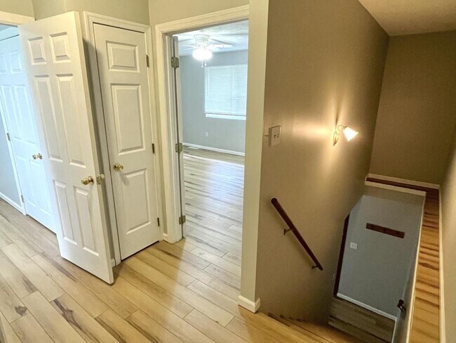 Building Photo - 69 Linden Ave