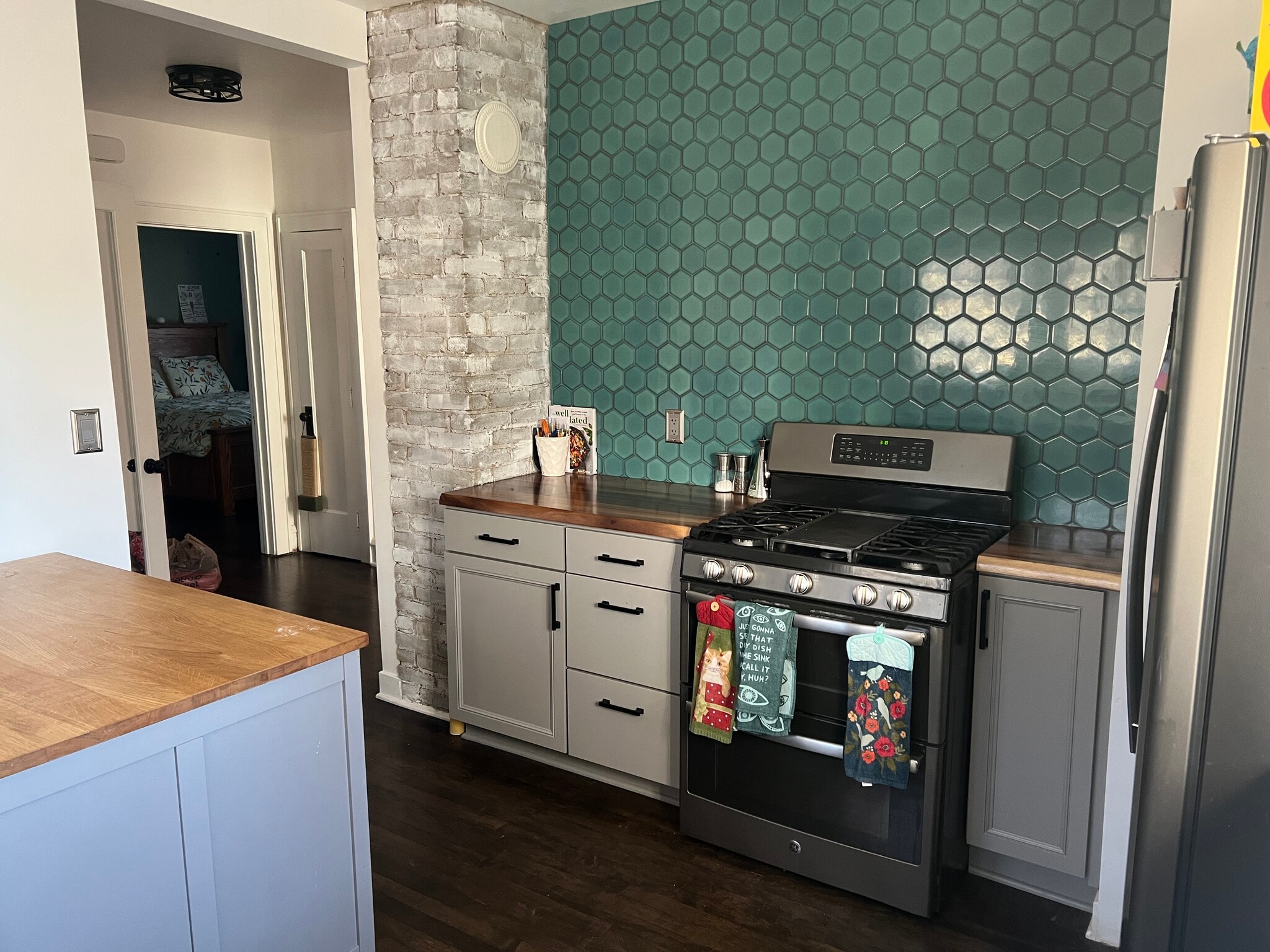 Building Photo - 2379 N 65th St