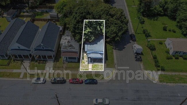 Building Photo - 1718 N 21st St