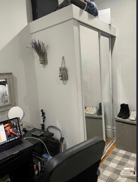 Building Photo - 1111 Boylston St