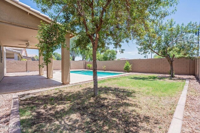 Building Photo - 13241 W Jacobson Dr
