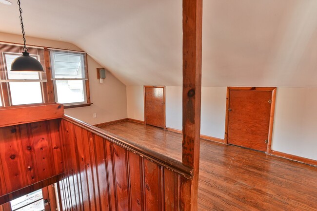 Building Photo - 316-318  5th Ave