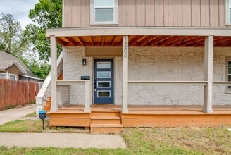 Building Photo - Stunning remodel in the heart of Classen Ten-Penn