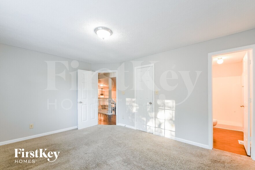 Building Photo - 3704 Rock Maple Dr