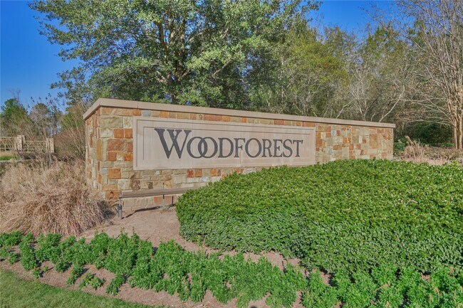 Building Photo - 204 Forest Peak Way