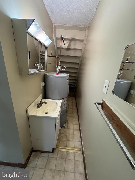 Building Photo - 512 Allston Cir