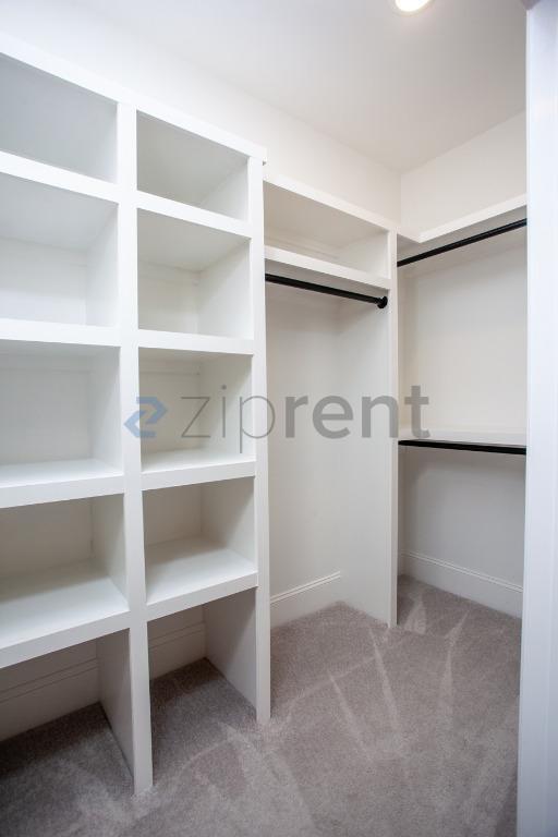 Building Photo - Unit