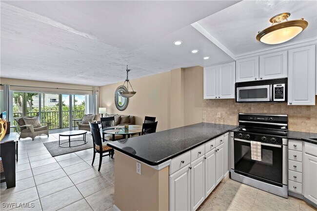 Building Photo - 1 Bluebill Ave